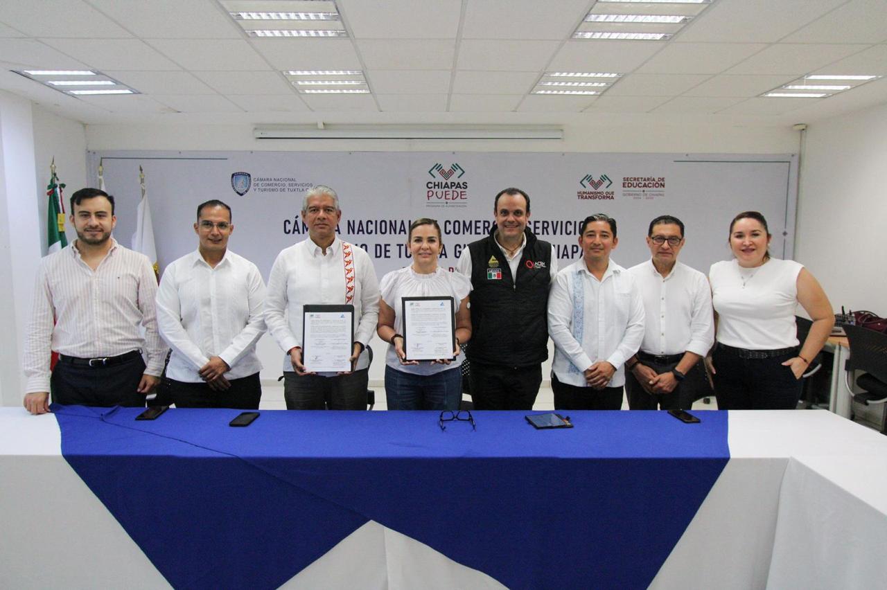 IAP Chiapas y Canaco Servytur Tuxtla suscriben convenio de colaboración en materia de formación profesional y académica